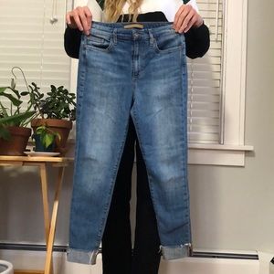 💙💙💙Joe’s “Flawless” The Charlie high rise skinny crop Jeans💙💙💙